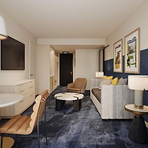 Deluxe Junior Suite